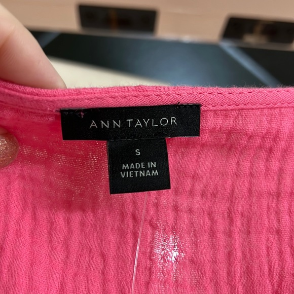 Ann Taylor Gauze Pocket Flare Dress in Tropical Rose - Picture 8 of 9